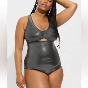 Torrid One Piece Foil Metallic Full Coverage Wireless Tummy Control Swimsuit 2X